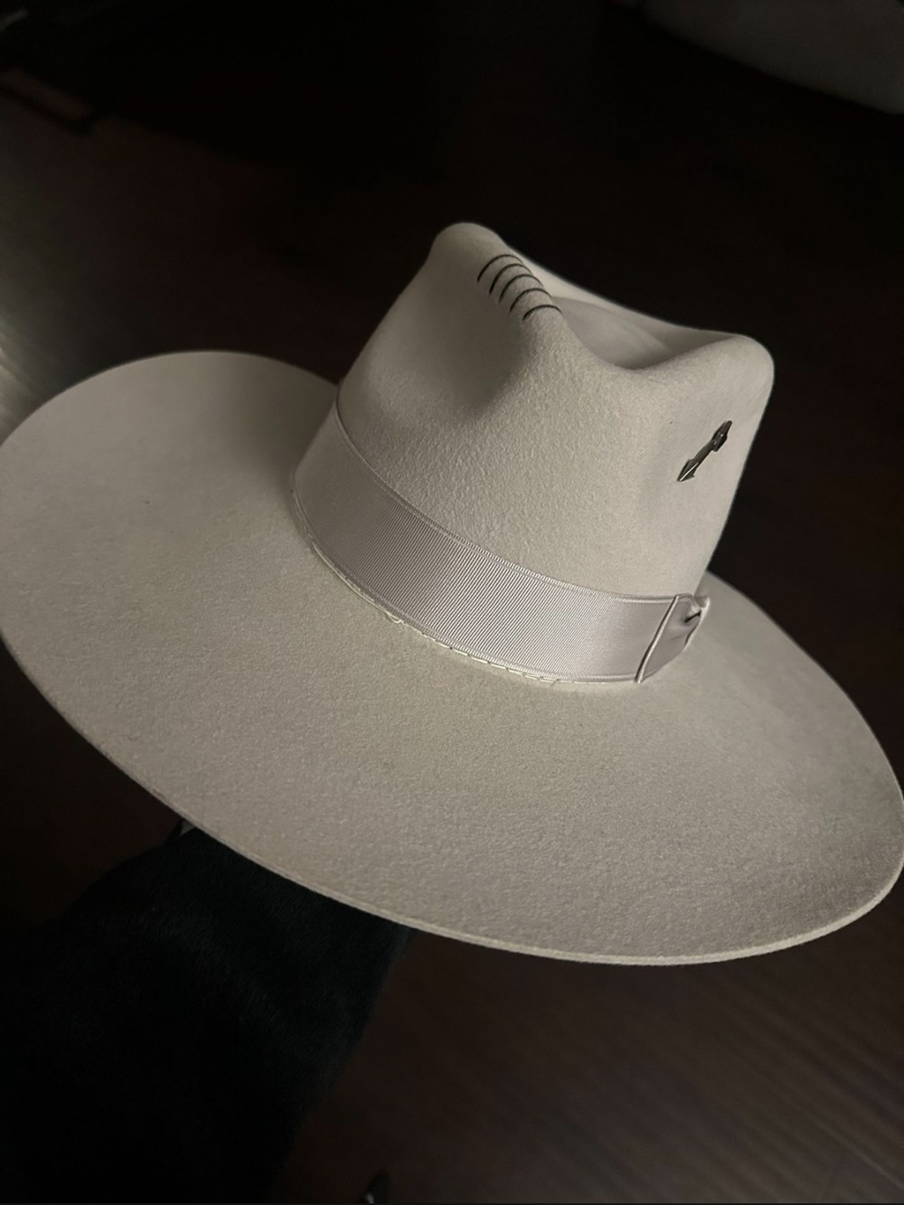 Wide-Brim Felt Fedora Hat in Cream